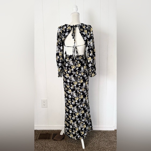 MAJORELLE Leona Floral Cutout Maxi Dress - Picture 3 of 9